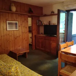 Appartamento Bilocale Con Box - Condominio Cardinello Rosa, Madesimo